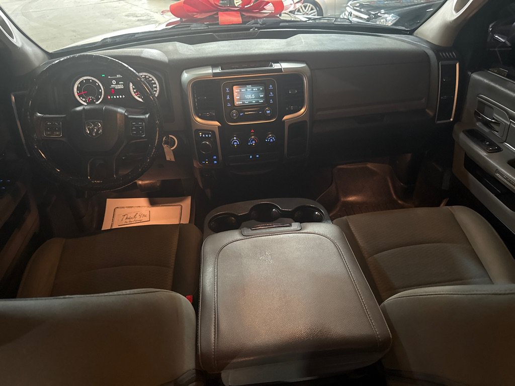 Used 2016 RAM 1500 Classic SLT AWD/4WD image 5