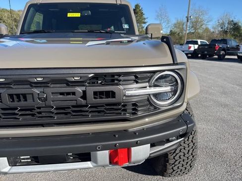 New 2025 Ford Bronco Raptor image 12