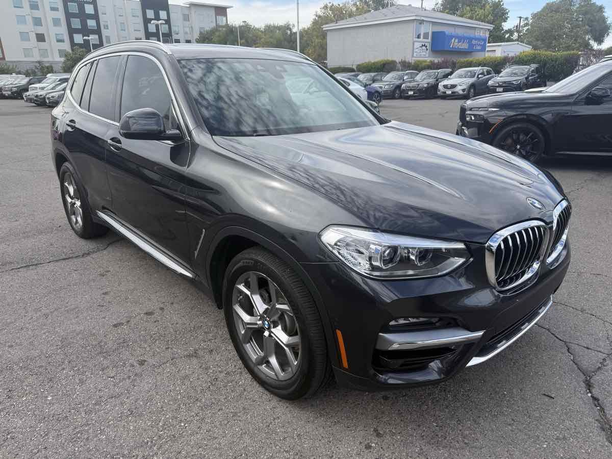 Used 2020 BMW X3 xDrive30i w/ Premium Package AWD/4WD image 4