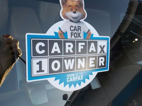 Used 2013 Toyota 4Runner SR5 image 2