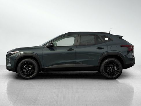 New 2026 Chevrolet Trax LT w/ Driver Confidence Package FWD image 4