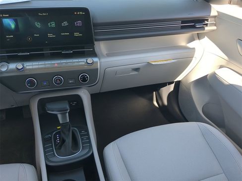 New 2026 Hyundai Kona SE image 15