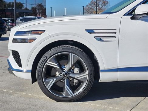 Used 2025 Genesis GV80 2.5T Prestige image 6