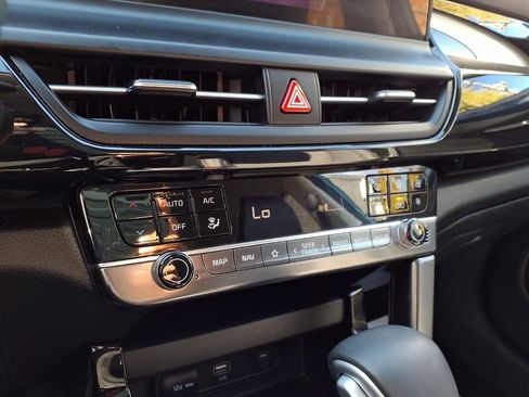 Used 2025 Kia Seltos S image 10
