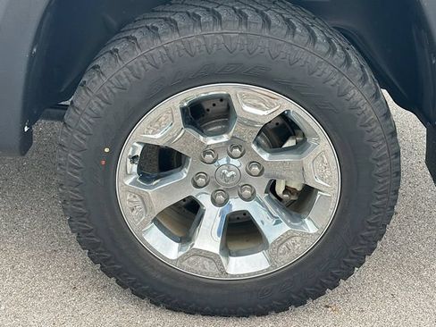 Used 2022 RAM 1500 Big Horn AWD/4WD image 33