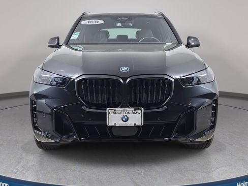 Used 2026 BMW X5 xDrive50e w/ M Sport Package AWD/4WD image 3