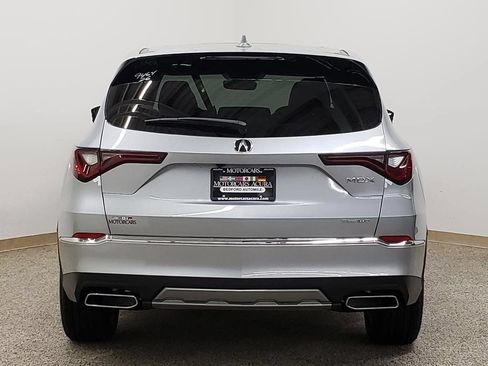 Used 2026 Acura MDX SH-AWD image 4