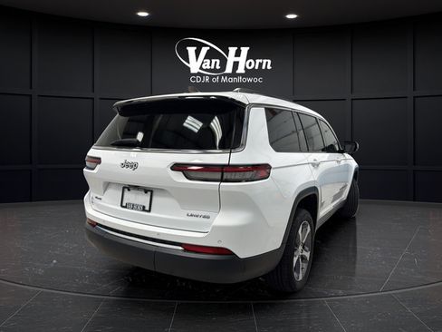 Used 2023 Jeep Grand Cherokee L Limited AWD/4WD image 7