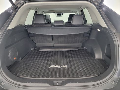 Used 2023 Toyota RAV4 XLE Premium AWD/4WD image 33