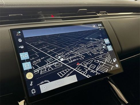 Used 2025 Land Rover Range Rover Sport Dynamic SE image 16