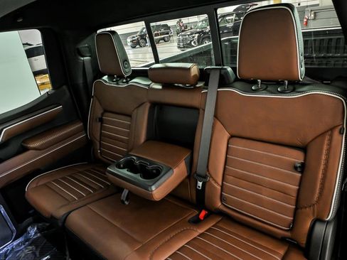 New 2026 GMC Sierra 1500 Denali Ultimate AWD/4WD image 7