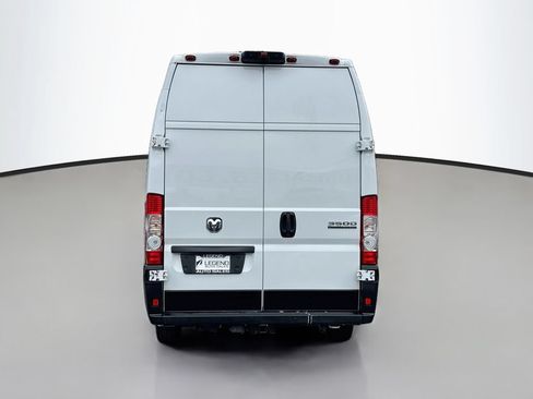 Used 2024 RAM ProMaster 3500 w/ Convenience Group FWD image 6
