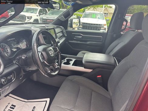 Used 2019 RAM 1500 Big Horn AWD/4WD image 15