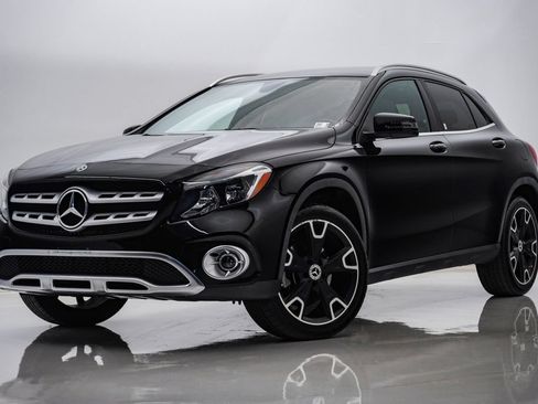 Used 2019 Mercedes-Benz GLA 250 4MATIC image 1