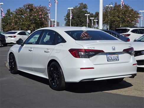 Used 2022 Honda Civic Sport image 6