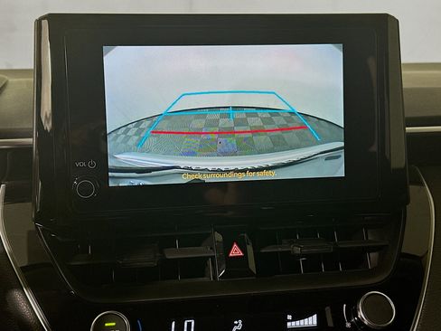 Used 2024 Toyota Corolla LE FWD image 24