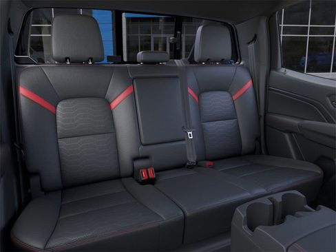 New 2025 Chevrolet Colorado Z71 w/ Midnight Edition image 15