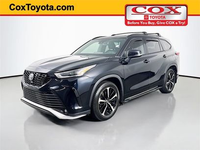 Used 2022 Toyota Highlander XSE