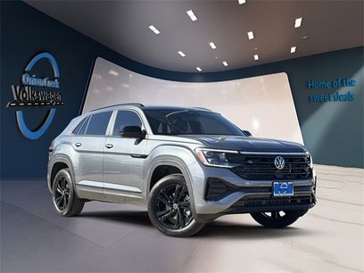 New 2024 Volkswagen Atlas Cross Sport SEL R-Line