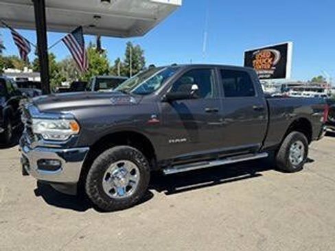 Used 2019 RAM 2500 Tradesman w/ Safety Group AWD/4WD image 2