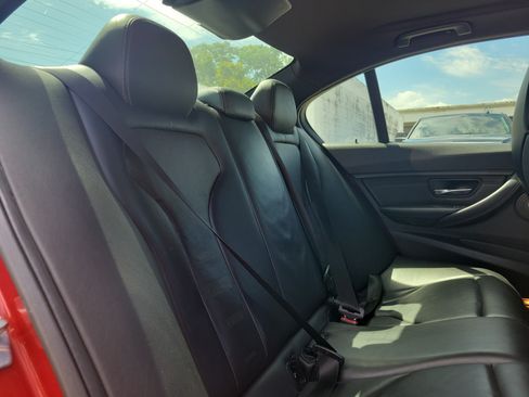 Used 2017 BMW M3 RWD image 6