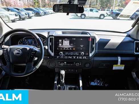 Certified 2025 Nissan Frontier SV w/ SV Convenience Package RWD image 26
