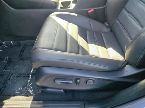 Certified 2026 Honda CR-V EX-L image 10