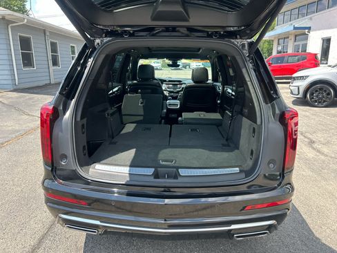 Used 2020 Cadillac XT6 Premium Luxury AWD/4WD image 27