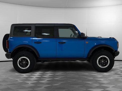 Used 2023 Ford Bronco Badlands w/ Sasquatch Package AWD/4WD image 6