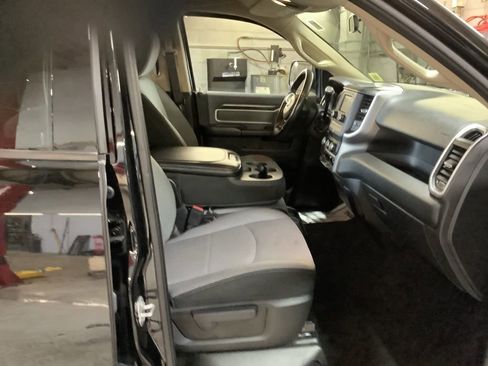 Certified 2020 RAM 2500 Big Horn AWD/4WD image 17
