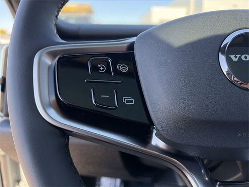 Used 2026 Volvo EX30 Cross Country Ultra image 22