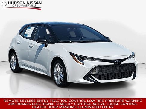 Used 2021 Toyota Corolla SE image 1