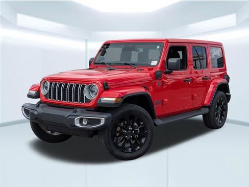 Used 2025 Jeep Wrangler Unlimited Sahara image 30