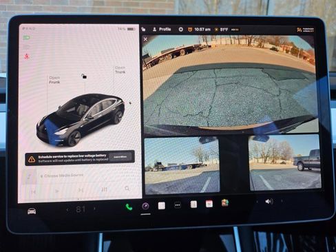 Used 2018 Tesla Model 3 image 37