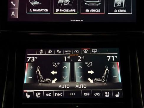 Used 2024 Audi SQ8 Prestige w/ Prestige Package image 44