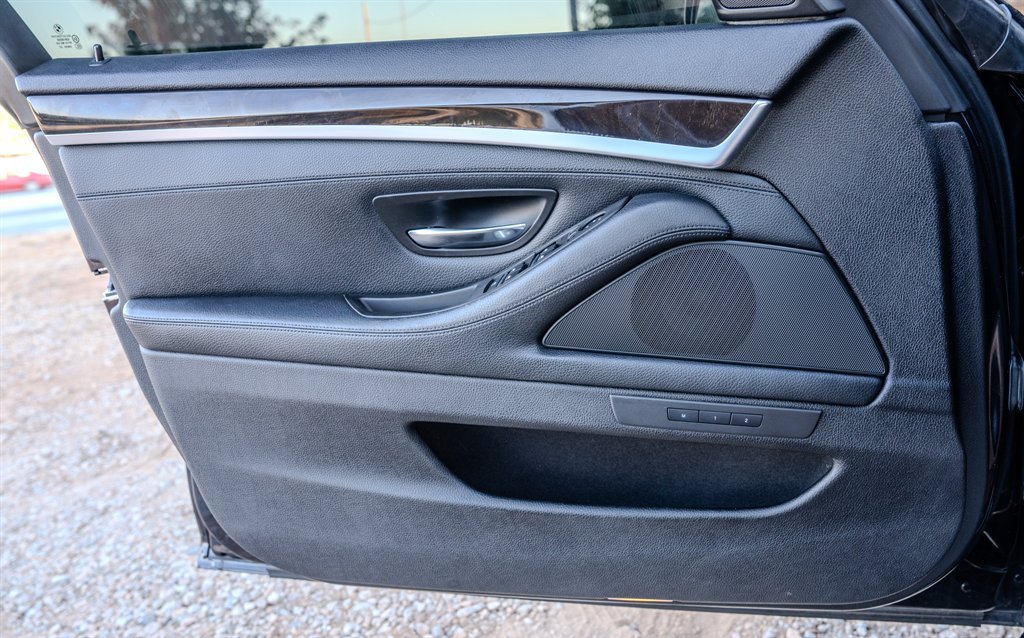 Used 2014 BMW 535i Sedan RWD image 25