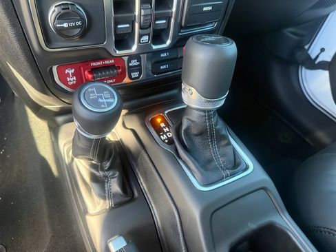 New 2026 Jeep Gladiator Rubicon image 22