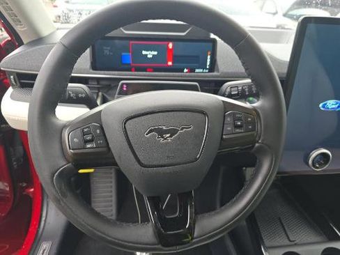 Used 2022 Ford Mustang Mach-E Premium image 10