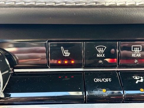 New 2026 Chevrolet Equinox LT w/ Convenience Package II image 21