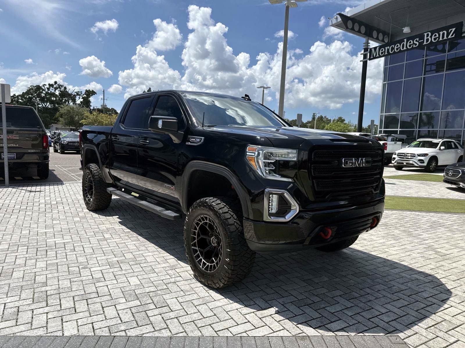 Used 2019 GMC Sierra 1500 AT4 w/ AT4 Premium Package AWD/4WD image 7