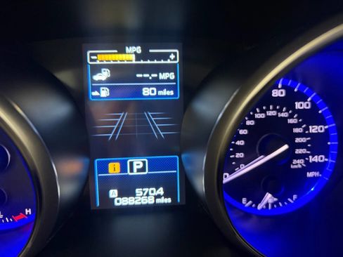 Used 2017 Subaru Outback 2.5i Limited AWD/4WD image 17