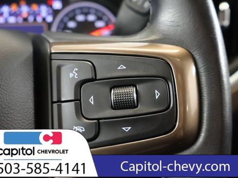 Used 2020 Chevrolet Silverado 2500 High Country w/ Technology Package AWD/4WD image 21