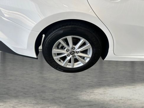 Used 2026 Toyota Camry LE FWD image 21