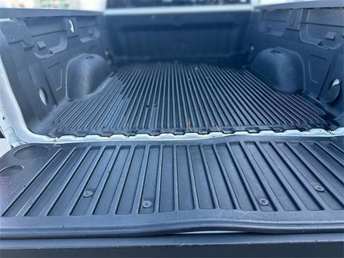 Used 2015 Chevrolet Silverado 1500 LS image 23