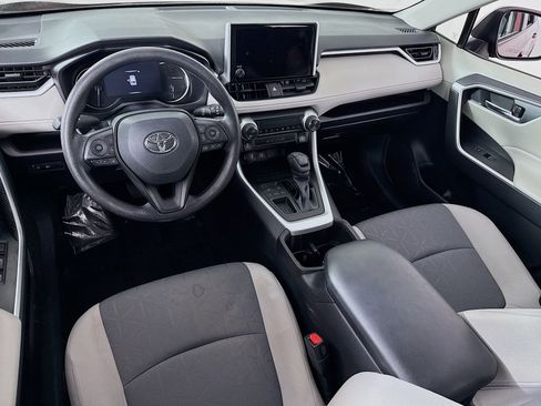 Certified 2023 Toyota RAV4 XLE FWD image 18