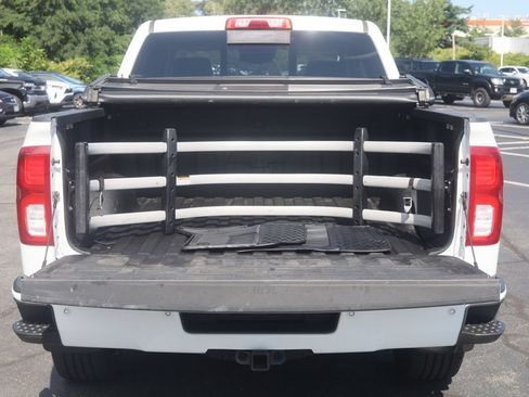 Used 2018 Chevrolet Silverado 1500 LTZ Z71 w/ LPO, Black Pack AWD/4WD image 28