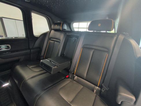 Used 2021 Rolls-Royce Cullinan AWD/4WD image 34