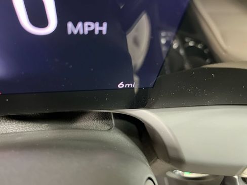 Used 2024 Buick Encore GX Avenir w/ Avenir Convenience Package AWD/4WD image 12