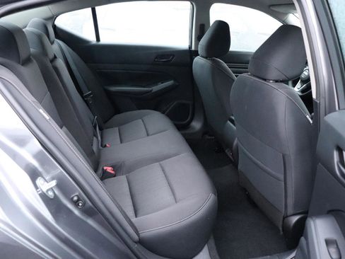 Used 2024 Nissan Altima 2.5 SV image 13