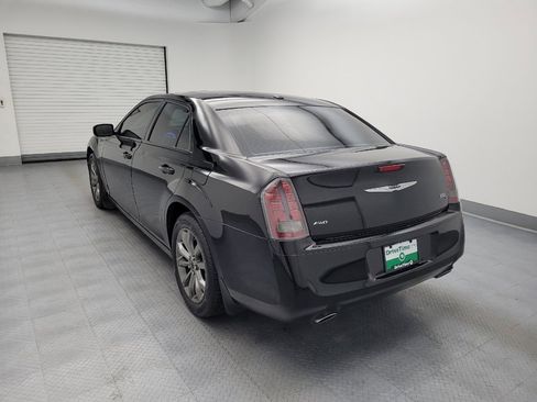Used 2014 Chrysler 300 S w/ Luxury Group AWD/4WD image 5